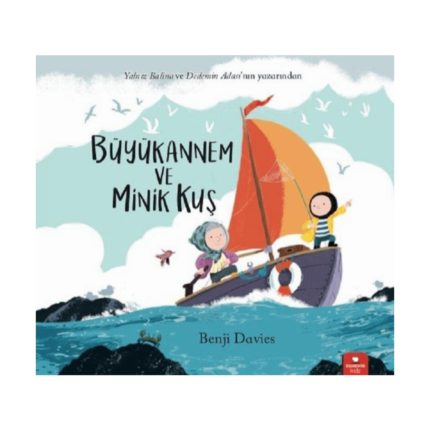 Büyükannem Ve Minik Kuş