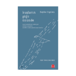 Kuşların Göğü Önünde