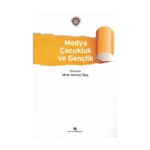 Medya, Çocukluk ve Gençlik