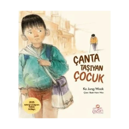 Çanta Taşıyan Çocuk